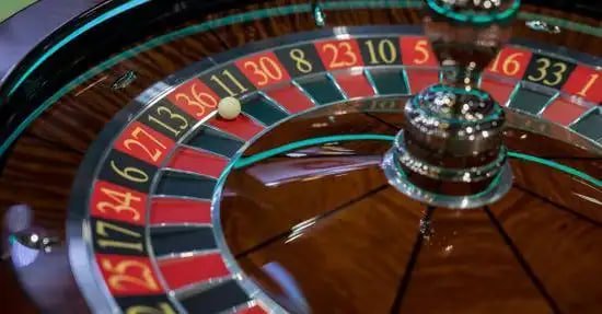 o89 စလော့ဂိမ်းများ — Myanmar တွင် လူကြိုက်များသော Online Slots ဂိမ်းကစားနေသောပုံ